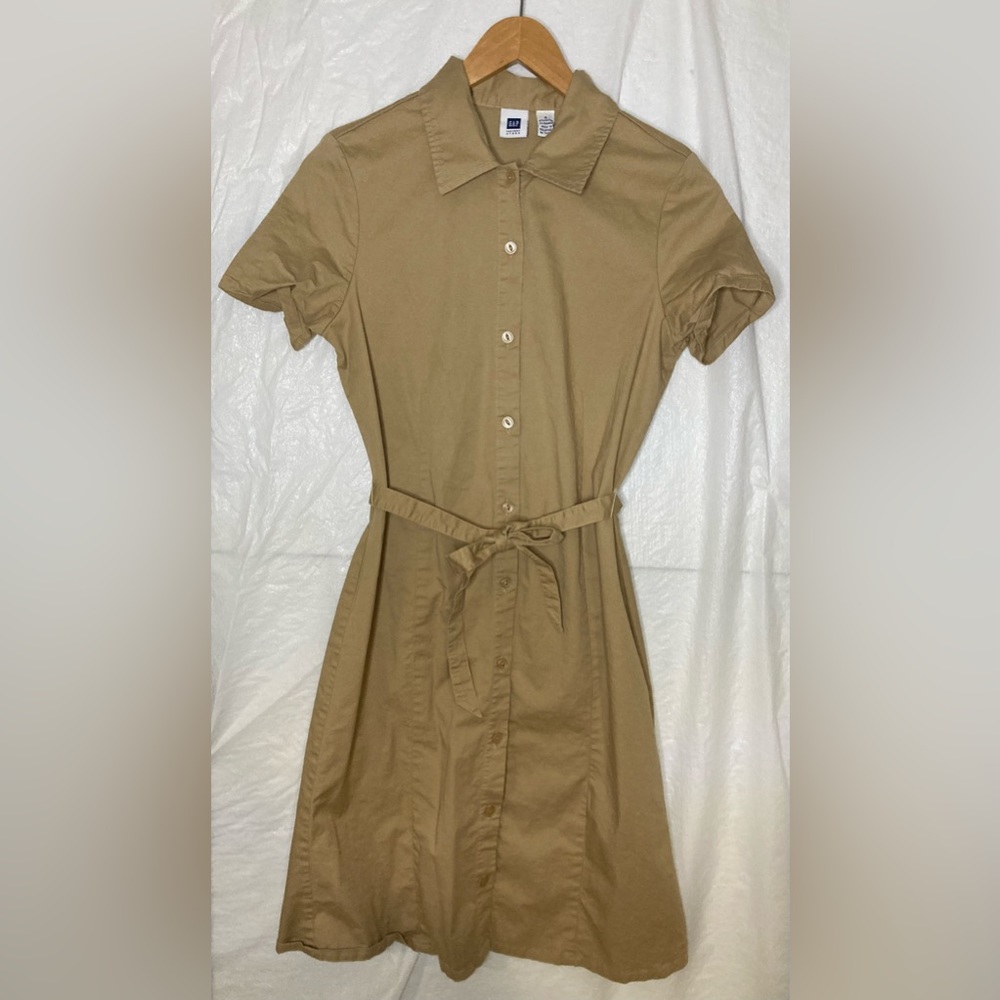 Gap Factory Store: Tan Button-Down Utility Short … - image 2